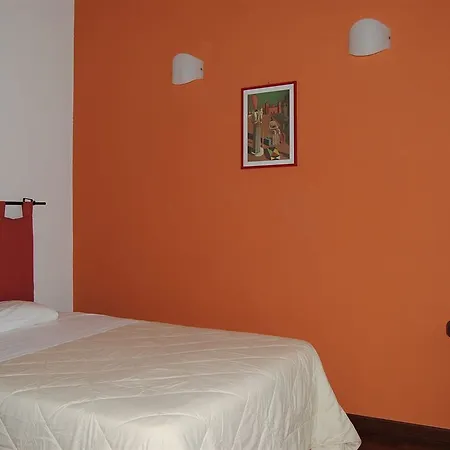 Civico 28 3* 佩斯卡拉