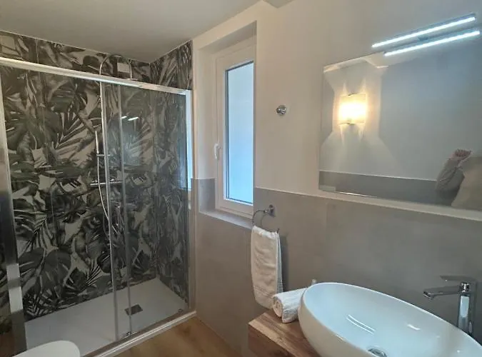 Alojamento de Acomodação e Pequeno-almoço Civico 28